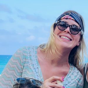 Meet your Posher, Ellen